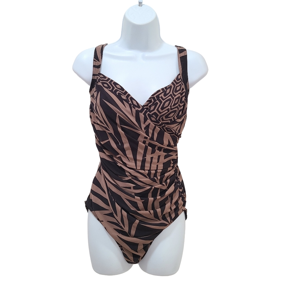 Miraclesuit One Piece Swimsuit Geometric Pattern Size 16 Estilo